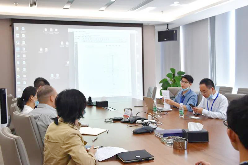 開展專利知識培訓<div   id=